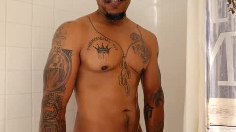 Phenomenal online show from 10-17-25, 01:03