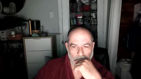 pdochpdoch online show from 04-12-26, 06:18