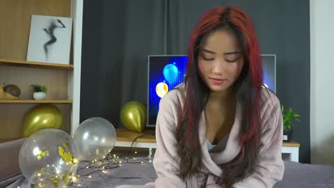 Violetta online show from 12-20-24, 09:32