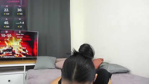 Violetta online show from 01-18-25, 02:33