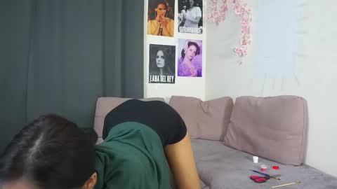 Violetta online show from 02-14-25, 08:42