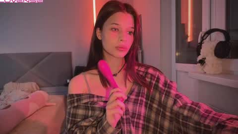 Snapshot of peaceful_oblivion chatting on 02-04-25, 06:27 Sandra Next Stream pm MSK 5 pm UTC1pm EDT online show from 02-04-25, 06:27