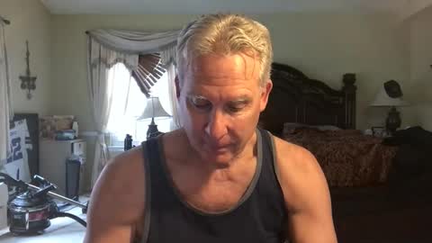 peacemakerone1 online show from 02-03-26, 08:25