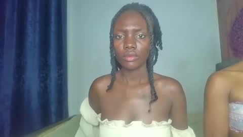 Snapshot of peach_ebonny chatting on 04-15-26, 09:26 peach_ebonny online show from 04-15-26, 09:26