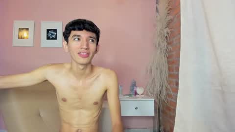 peach tyron online show from 01-06-25, 10:58