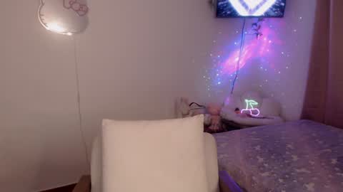 Snapshot of peacherry_ chatting on 02-05-25, 03:55 peacherry_ online show from 02-05-25, 03:55