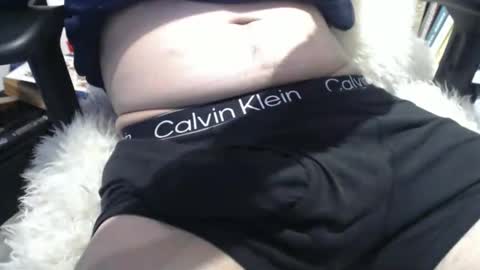 Snapshot of peacheshubby chatting on 12-05-24, 06:44 hard4u online show from 12-05-24, 06:44