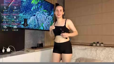 Snapshot of peachshade chatting on 10-18-25, 05:14 Peachshade online show from 10-18-25, 05:14