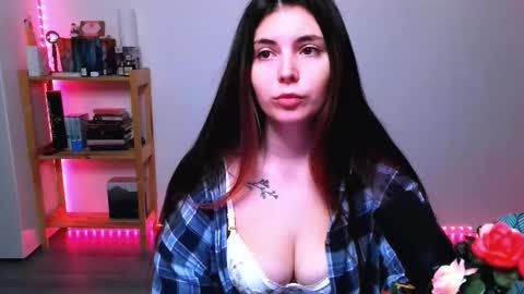 Peachy online show from 10-15-25, 02:33