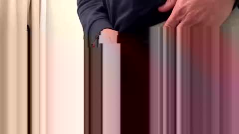 Snapshot of peakingondaddy chatting on 11-01-25, 04:14 peakingondaddy online show from 11-01-25, 04:14