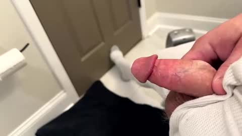 Snapshot of peakingondaddy chatting on 02-17-26, 12:45 peakingondaddy online show from 02-17-26, 12:45