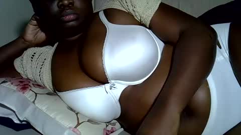 Keci online show from 10-12-25, 03:49