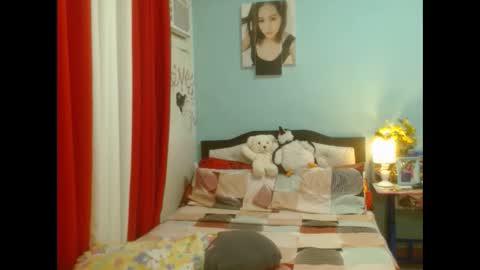 Snapshot of pearlaofasia21 chatting on 01-06-25, 10:46 pearlaofasia21 online show from 01-06-25, 10:46