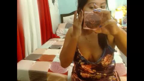 Snapshot of pearlaofasia21 chatting on 02-10-25, 10:31 pearlaofasia21 online show from 02-10-25, 10:31