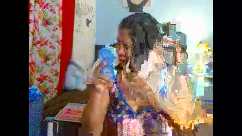 pearlaofasia21 online show from 01-12-26, 09:58