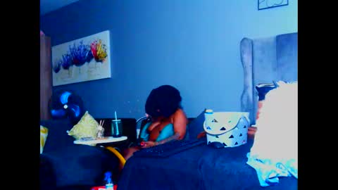 Pearl online show from 10-09-25, 04:10