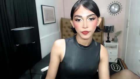 Pearl online show from 03-07-25, 02:04