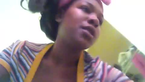 Snapshot of pebblessmith453 chatting on 11-16-25, 01:28 pebblessmith453 online show from 11-16-25, 01:28