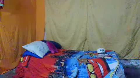 Snapshot of pecadodulce chatting on 11-21-25, 07:01 pecadodulce online show from 11-21-25, 07:01