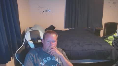 pecker40 online show from 02-23-25, 03:56