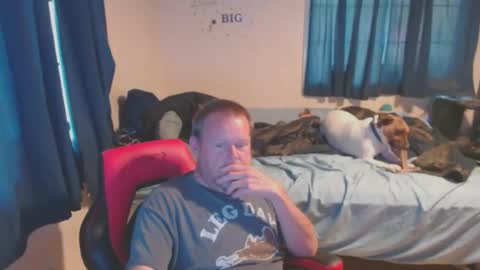 pecker40 online show from 10-17-25, 07:05