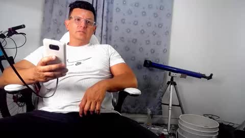 Snapshot of pedro_picapica chatting on 09-11-25, 10:54 Pedro online show from 09-11-25, 10:54