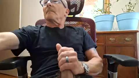 Snapshot of peepingmale chatting on 01-06-25, 08:50 peepingmale online show from 01-06-25, 08:50