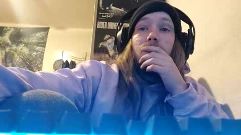 Snapshot of peeteez chatting on 10-29-25, 06:31 peeteez online show from 10-29-25, 06:31