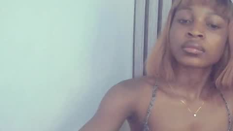 Lizzy online show from 10-06-25, 10:12