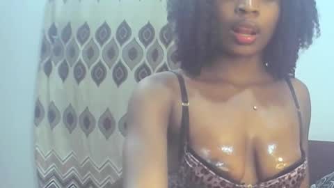 Lizzy online show from 10-19-25, 11:05