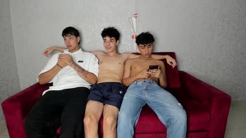CAIN-19  ALLEN-18 RONALD-18 AUSTIN-18 MOD DANTE online show from 01-07-25, 03:35
