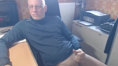 Pemue65 online show from 03-23-26, 07:23