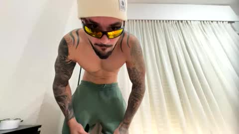 penebunny online show from 12-17-25, 10:54