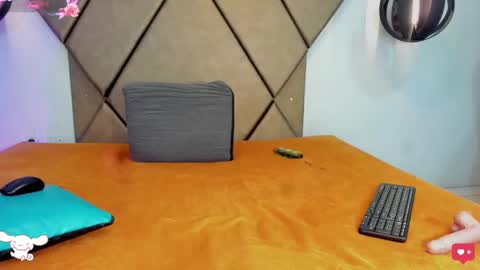 Sweet Penelope online show from 10-04-25, 08:51