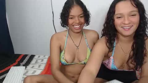 penelopeh_ online show from 10-17-25, 01:09