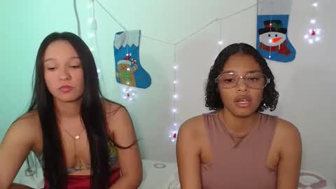 penelopeh_ online show from 12-03-25, 07:12