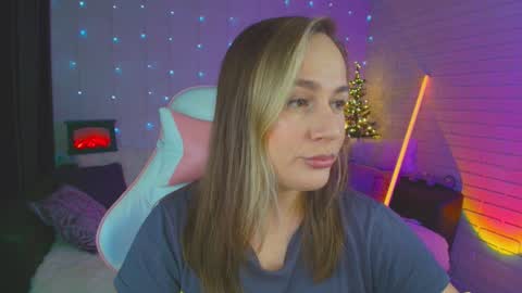 Snapshot of pepper_cat chatting on 12-06-24, 09:02 Dia online show from 12-06-24, 09:02