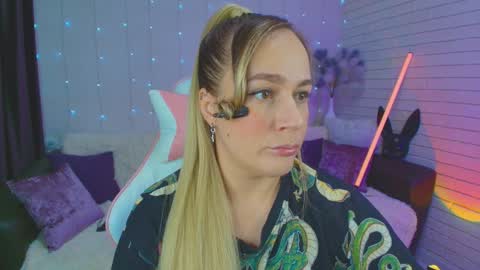 Snapshot of pepper_cat chatting on 02-02-25, 10:28 Dia online show from 02-02-25, 10:28