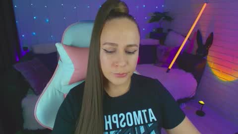 Snapshot of pepper_cat chatting on 09-14-25, 07:13 Dia online show from 09-14-25, 07:13