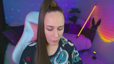 Snapshot of pepper_cat chatting on 11-01-25, 11:18 Dia online show from 11-01-25, 11:18