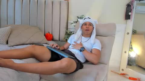 percy_god online show from 10-22-25, 07:13