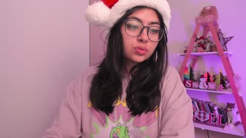 Sarah Ana Banana online show from 12-23-24, 11:04