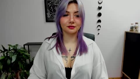 Gabbie online show from 01-20-25, 09:32