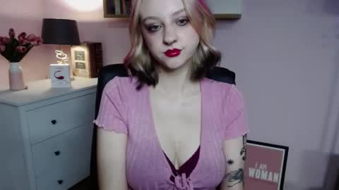Madeline online show from 12-14-24, 07:51
