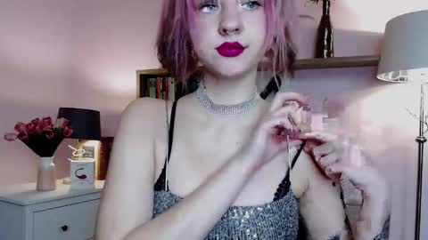 Madeline online show from 12-30-24, 03:35