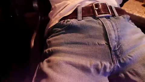 Snapshot of perfecto337 chatting on 11-25-25, 01:27 perfecto337 online show from 11-25-25, 01:27