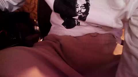 Snapshot of perfecto337 chatting on 11-27-25, 03:52 perfecto337 online show from 11-27-25, 03:52