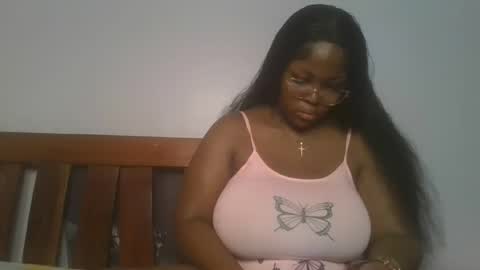 Snapshot of periwinkle20 chatting on 03-15-26, 05:30 Taurus online show from 03-15-26, 05:30