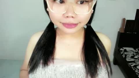 island girl online show from 10-22-25, 08:14