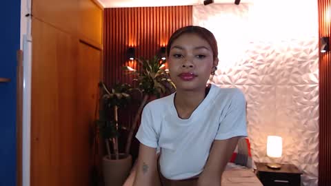 Snapshot of perla_st chatting on 03-12-25, 06:22 Perla online show from 03-12-25, 06:22
